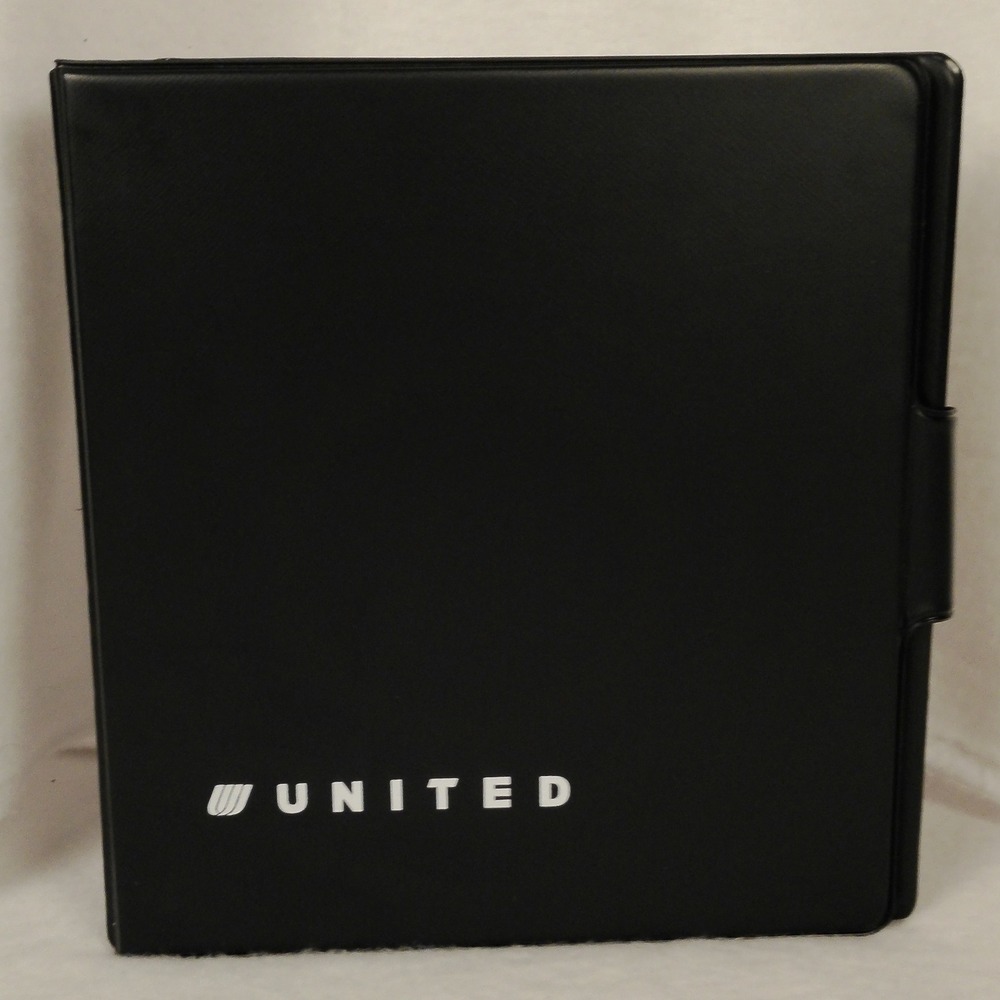 New United‎ Airlines Black Portfolio Binder Organizer Folder with Ring Binder
